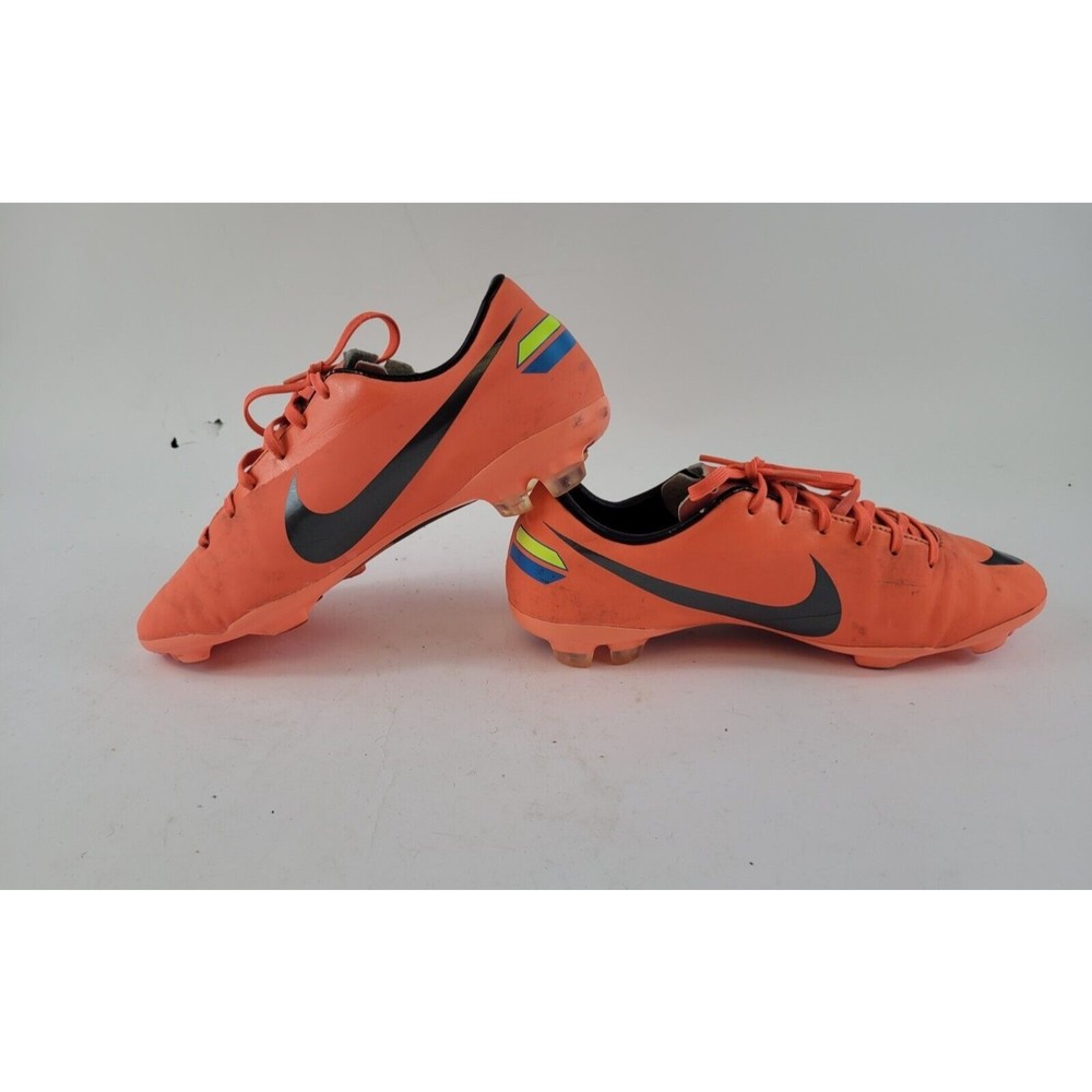 Nike Mercurial Soccer Cleats  BIG BOYS Size 5 Y Orange
